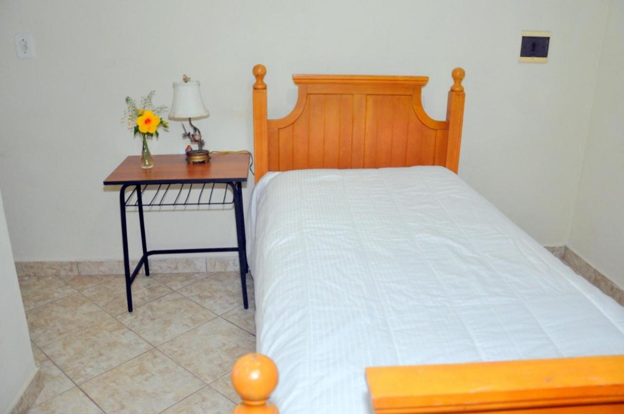 Quarto Duplo Família